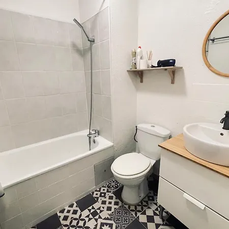 Of 21m 2 Near The Heart Of Appartement